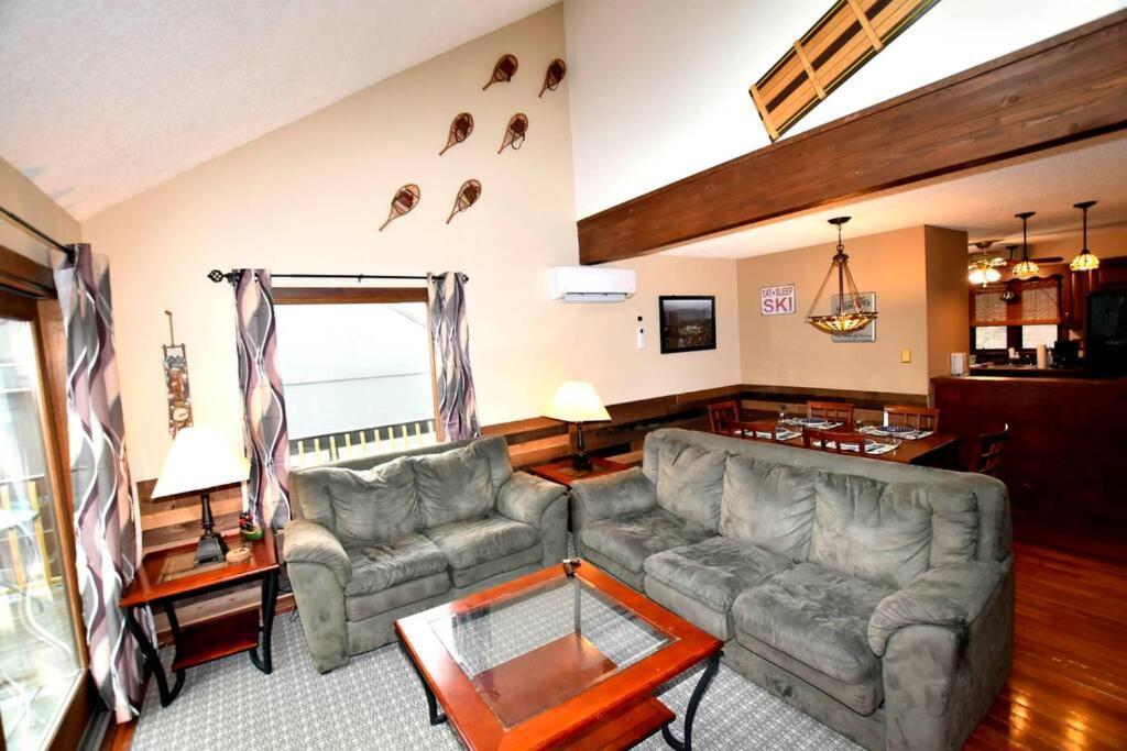 Crescent Lake 3-Bedroom Vacation Home Steps To Camelback Ski Area Ski-In Ski-Out מראה חיצוני תמונה