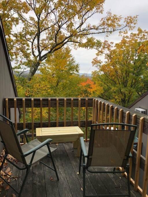 Crescent Lake 3-Bedroom Vacation Home Steps To Camelback Ski Area Ski-In Ski-Out מראה חיצוני תמונה